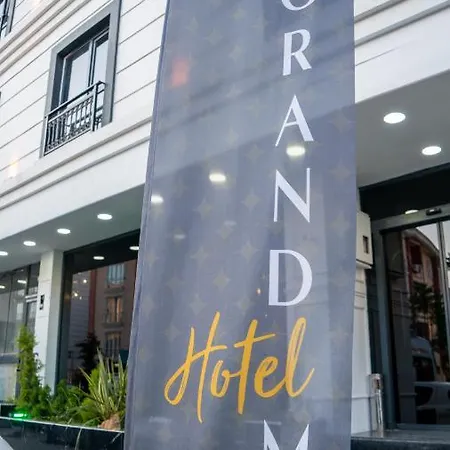 Grand Moon *