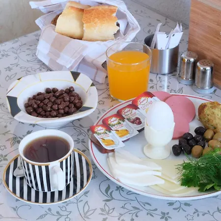 Grand Moon Hotel