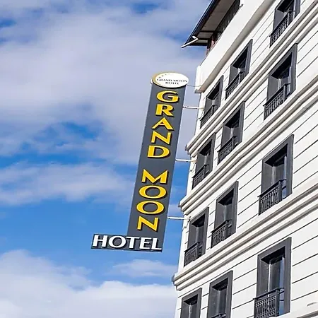 Grand Moon 3*