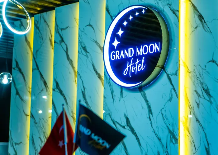Grand Moon *