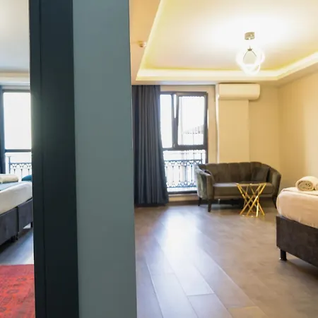 Grand Moon Szálloda 3*